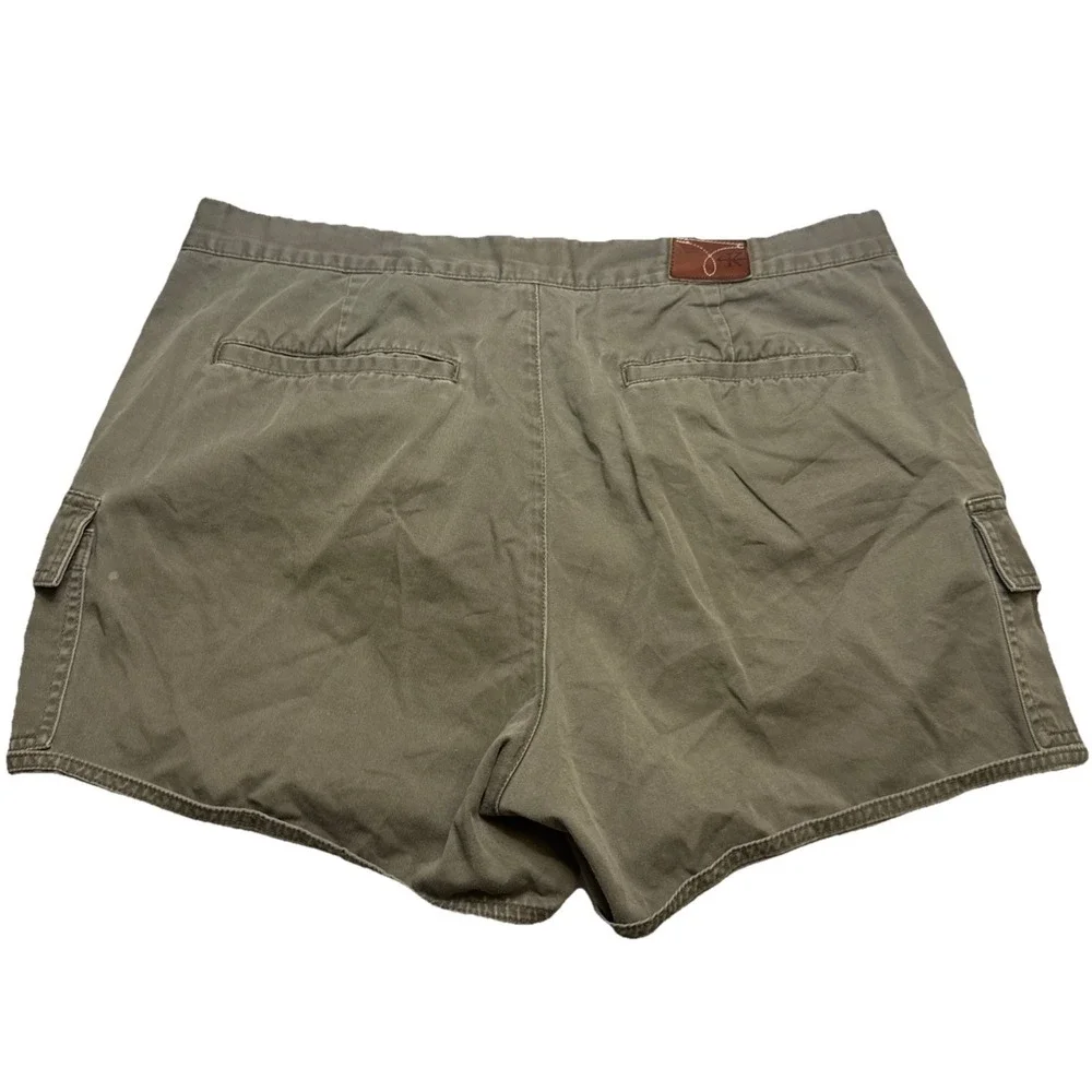Calvin Klein Jeans Womens Cargo Shorts‎ Olive Green Utility WB94C05C Size 16